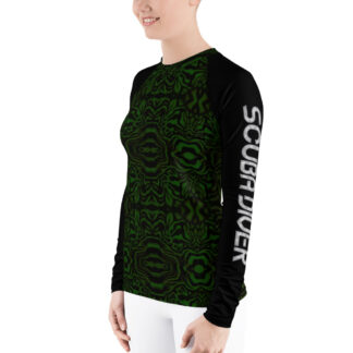 CAVIS Wunderpus Octopus Pattern Scuba Diver Women’s Rash Guard, Green and Black Swim Shirt