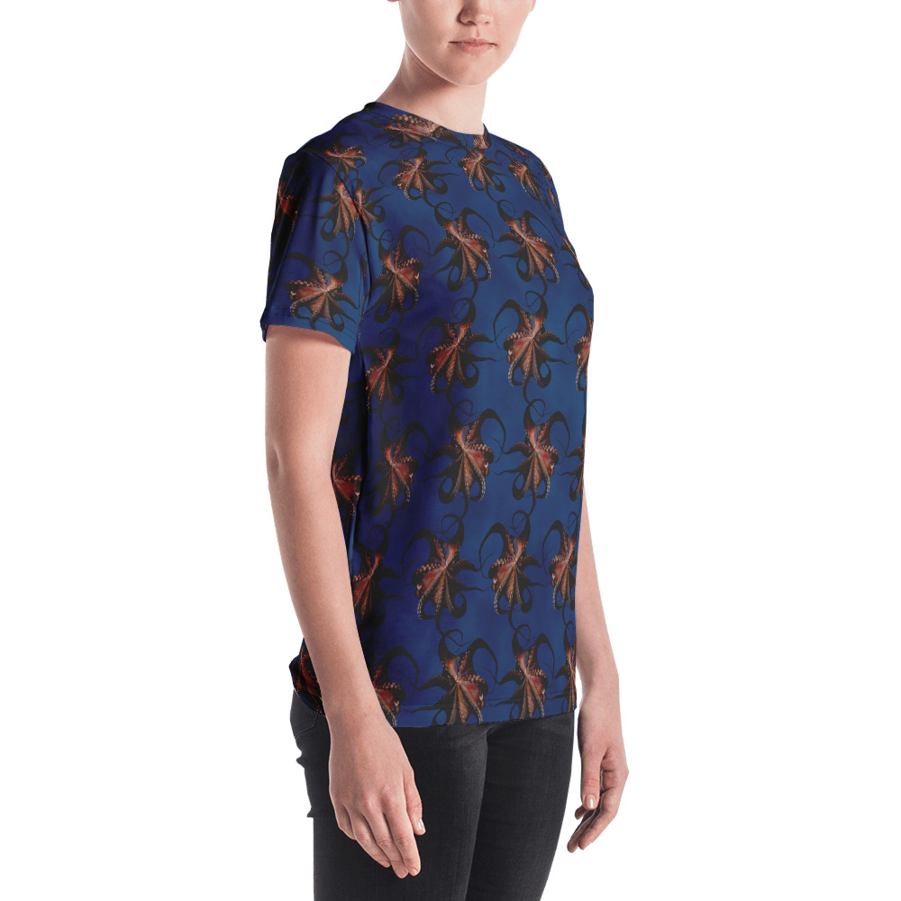 CAVIS Flying Octopus Women's T-Shirt - Right